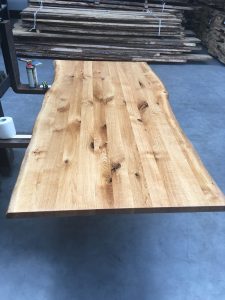 blat-debowy-live-edge-rustykalny-225×300