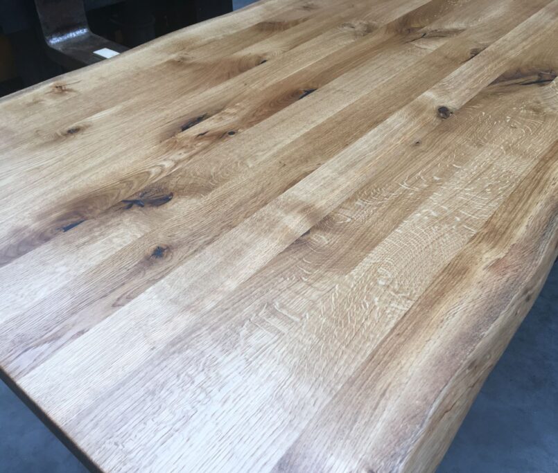 blat-debowy-rustykalny-seki-wypelnione-zywica